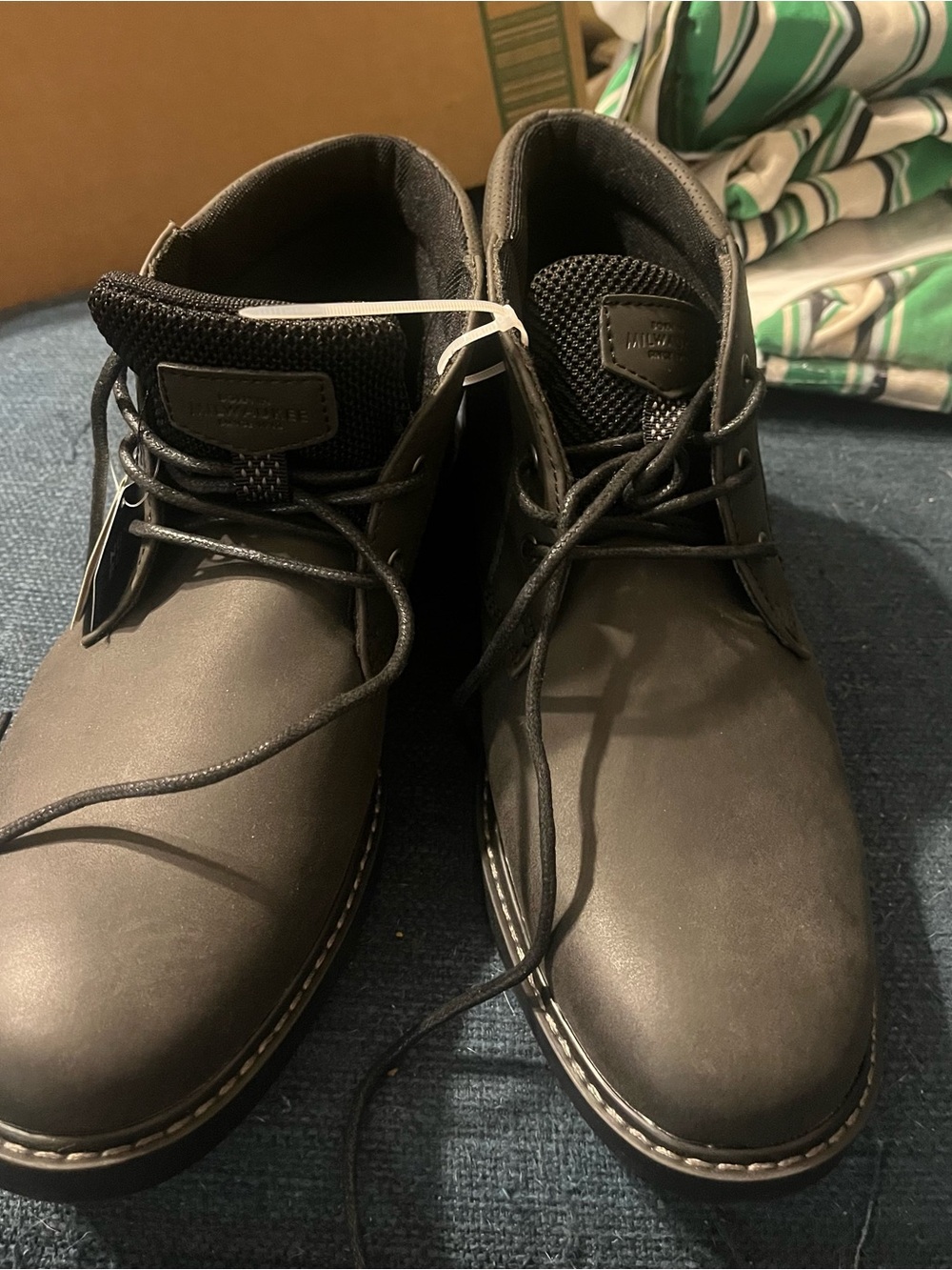Nunn Bush Men's Black Lace-Up Chukka Boots